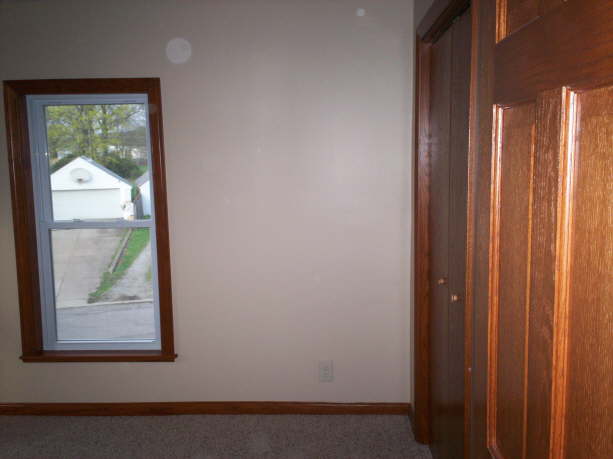 Small Bedroom Up
